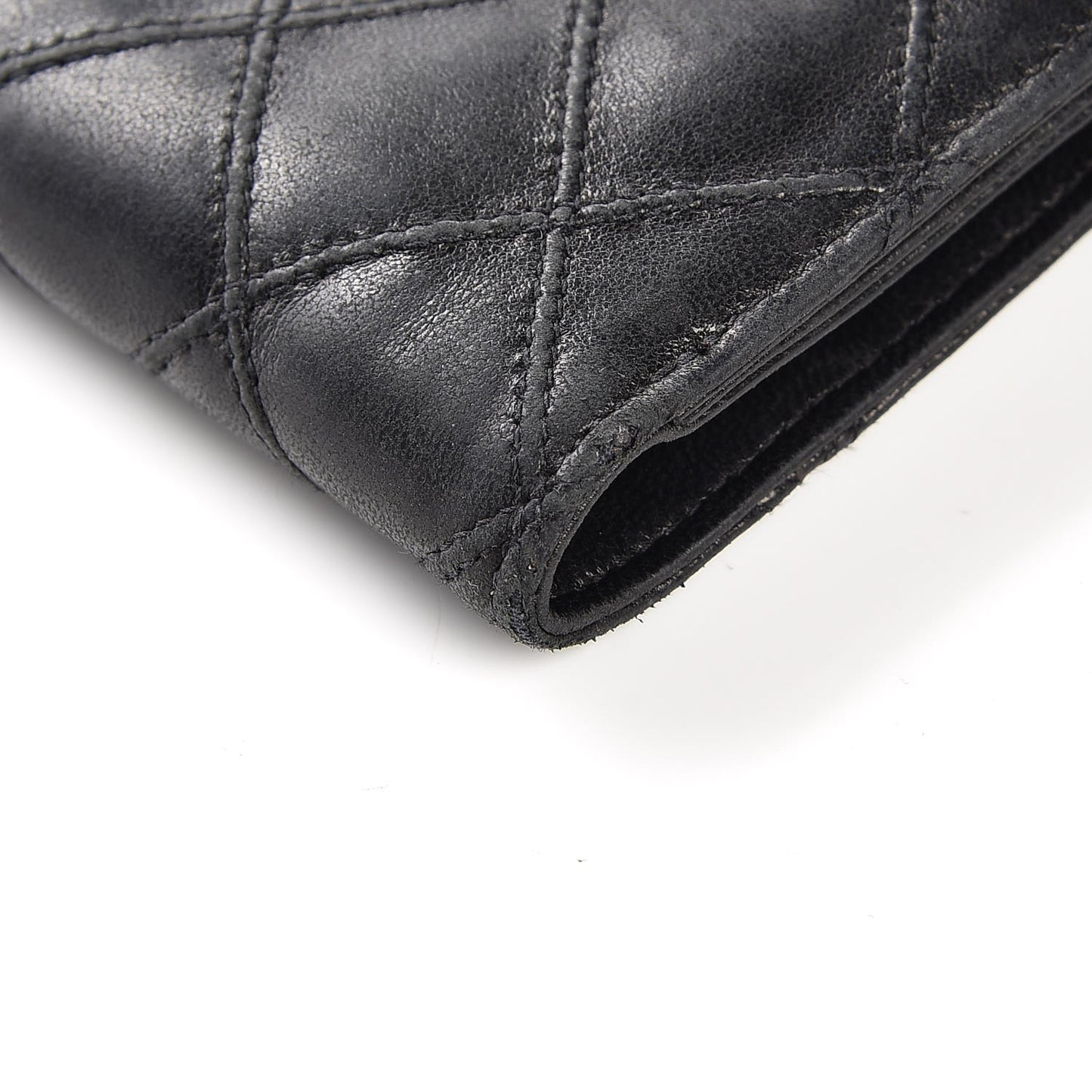 Calfskin Diamond Stitched Compact Wallet Black