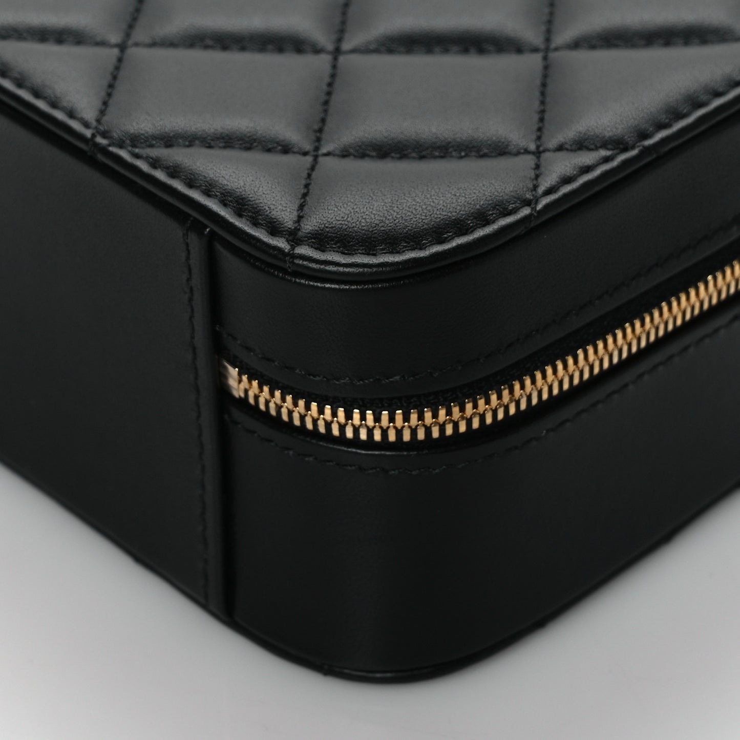 Lambskin Quilted Top Handle Small Vanity Case Black