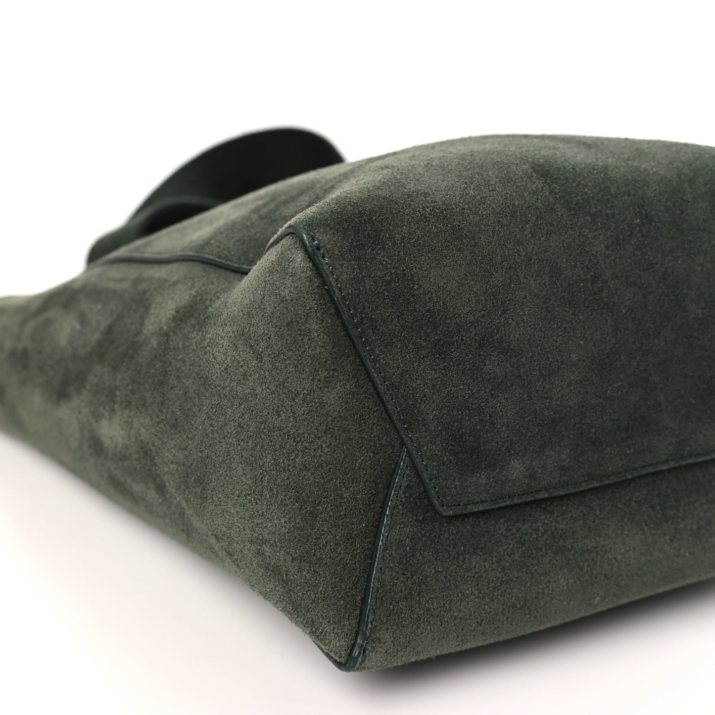 Suede Calfskin Sangle Bucket Bag Amazone