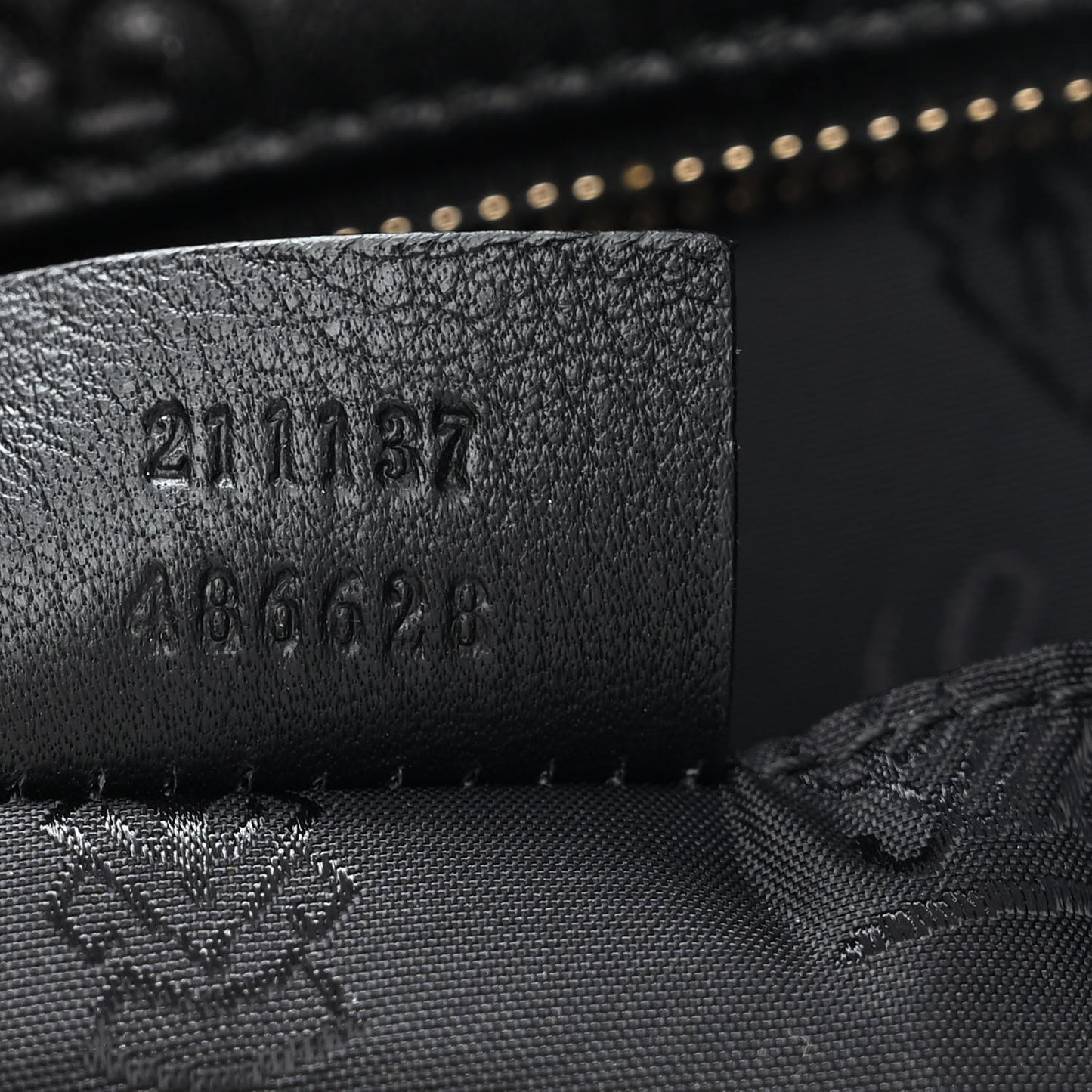 Guccissima Medium Zippered Shopping Tote Black