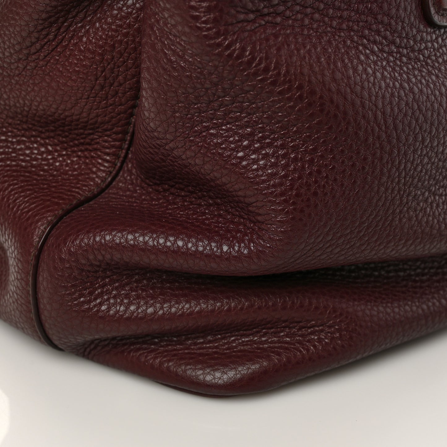Vitello Daino Tote Granato
