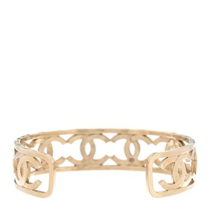 Chanel Metal Logo CC Cuff Gold 3 of 4