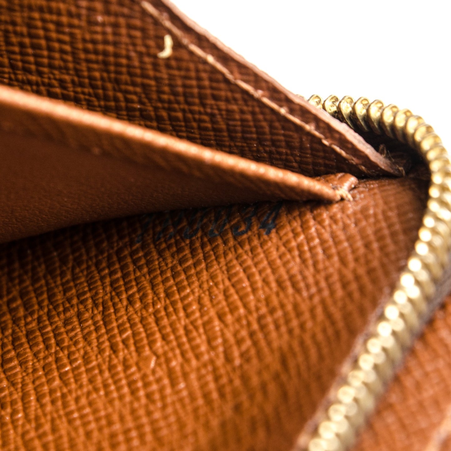 Monogram Porte-Monnaie Zippy Wallet