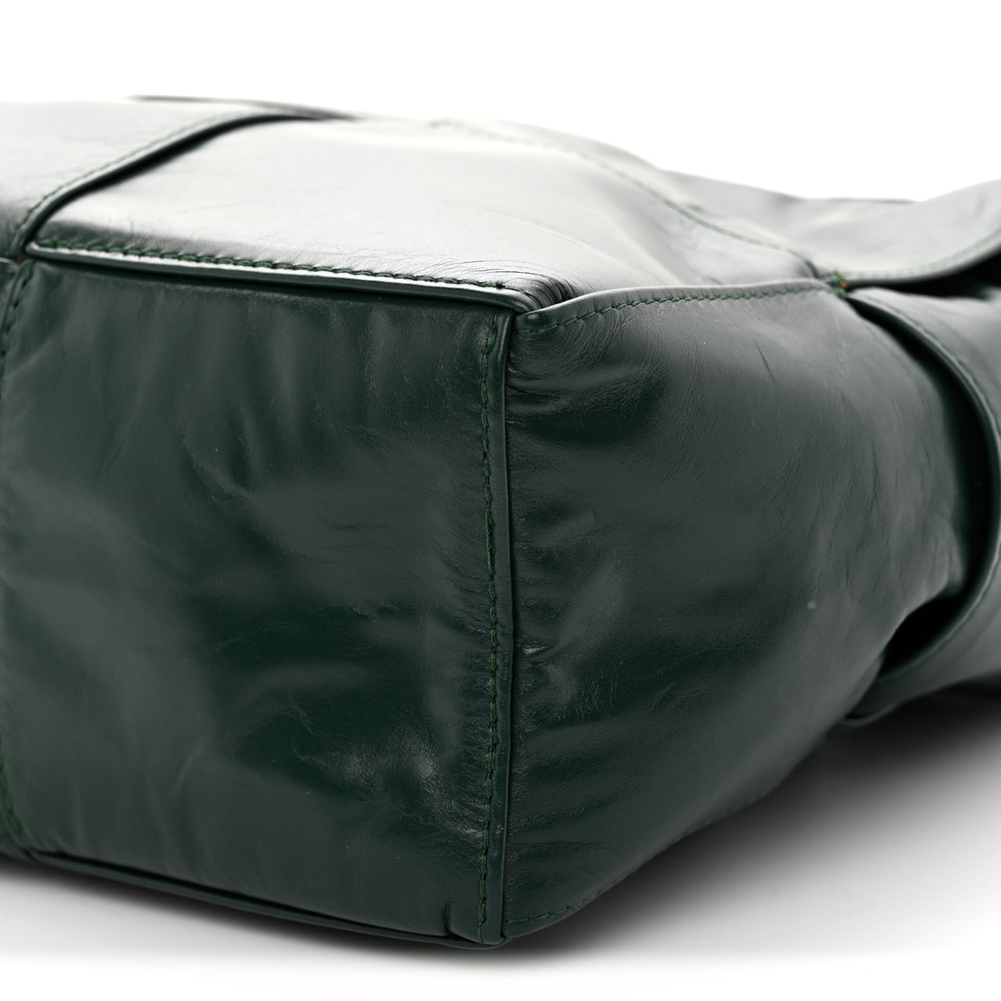 Paper Calfskin Maxi Intreccio Medium Arco Camera Bag Emerald Green