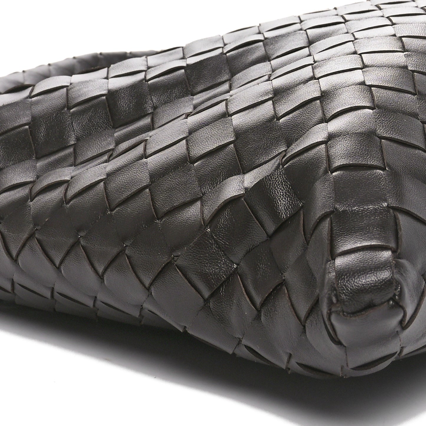Calfskin Intrecciato Small Hop Fondant