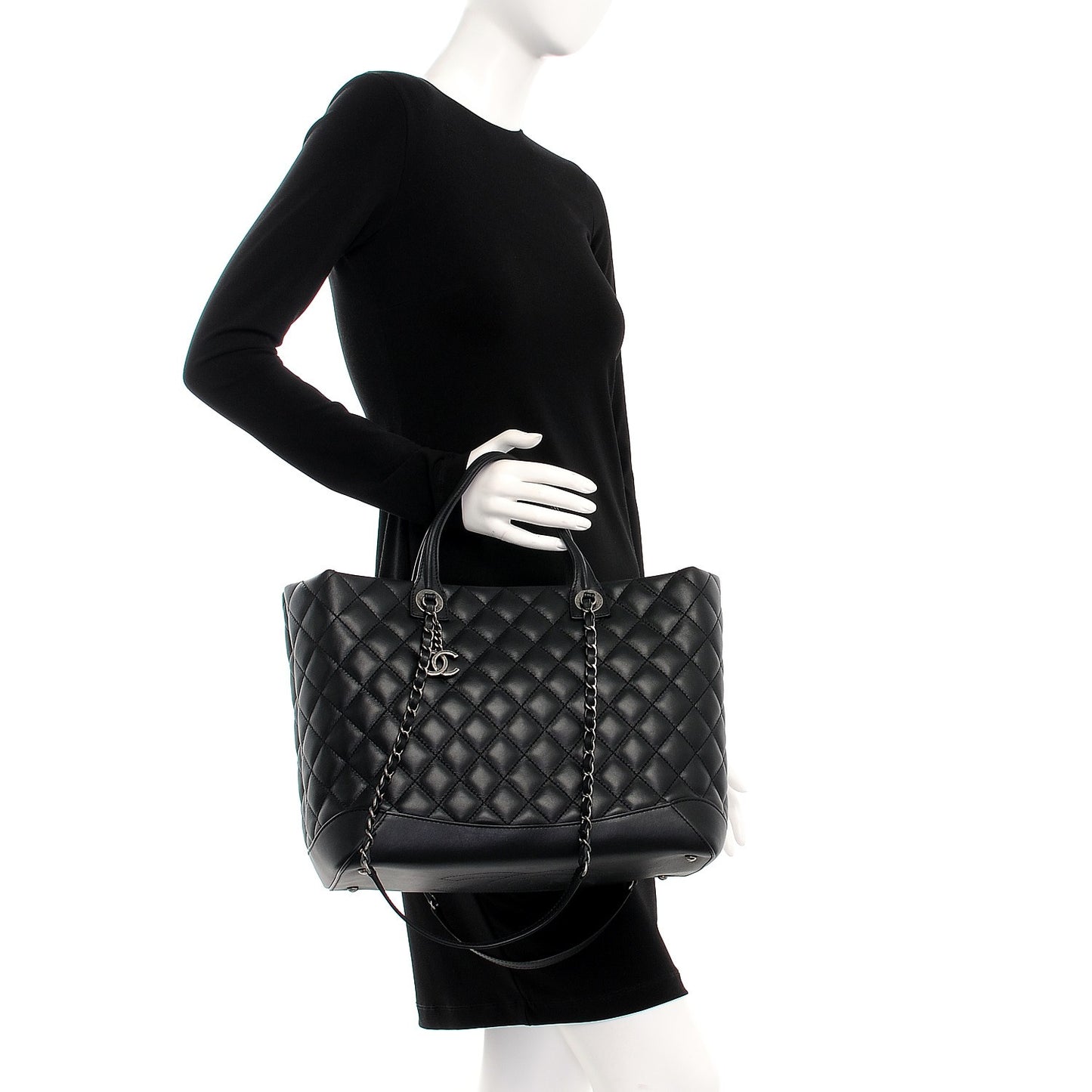 Calfskin Quilted Large Easy Shopping Tote Black