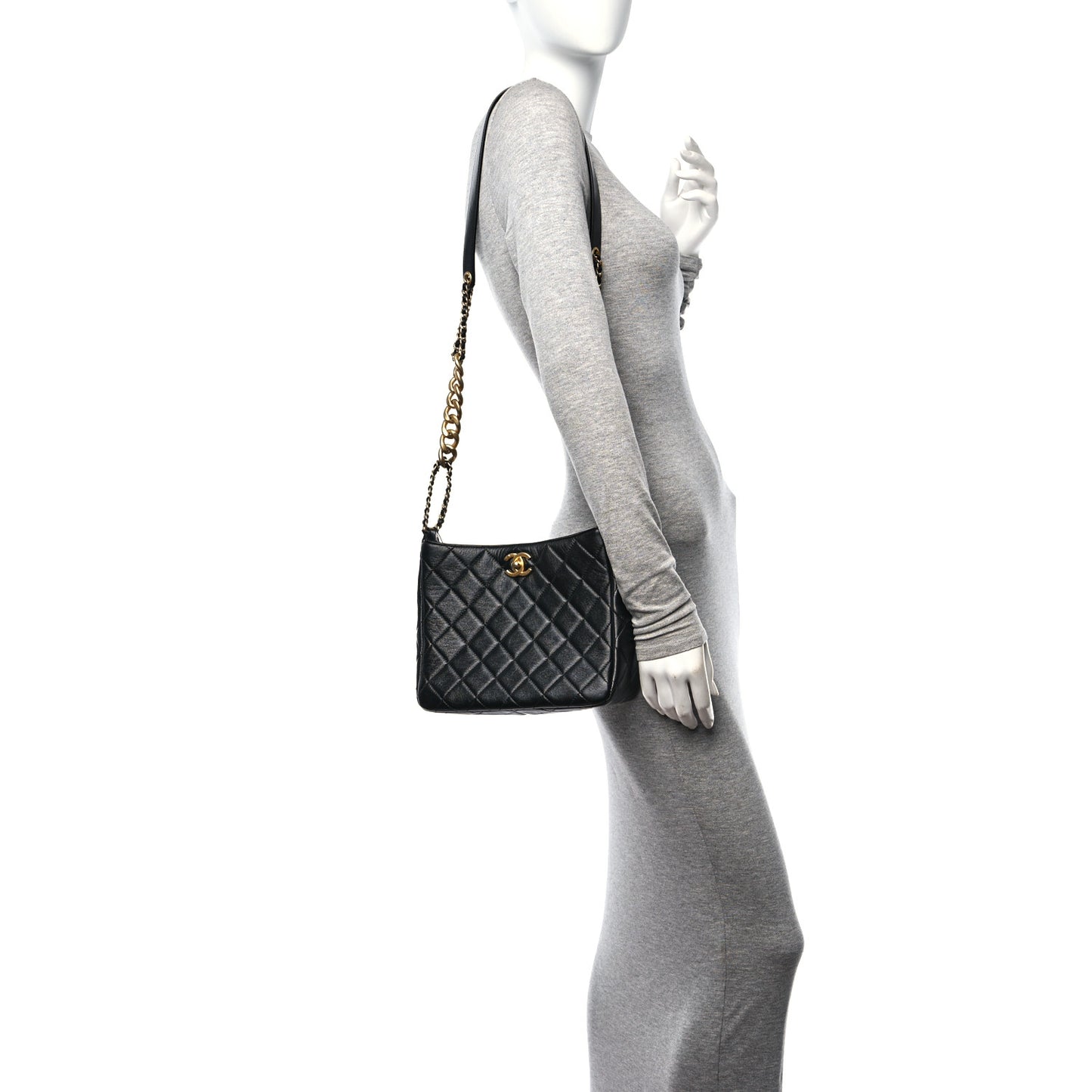 Shiny Lambskin Quilted CC Hobo Black