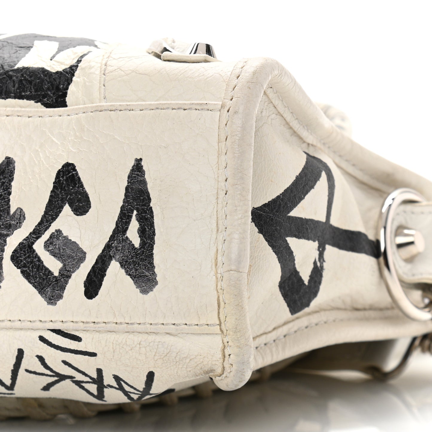 Agneau Arena Graffiti All Over Classic Silver Hardware Mini City White Black