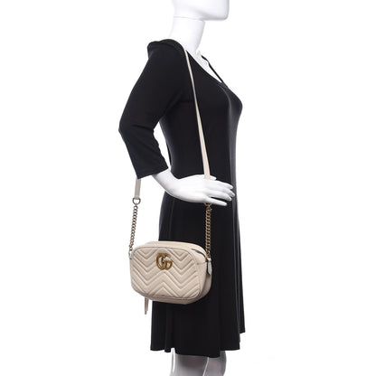 Gucci Calfskin Matelasse Small GG Marmont Chain Shoulder Bag White 2 of 19