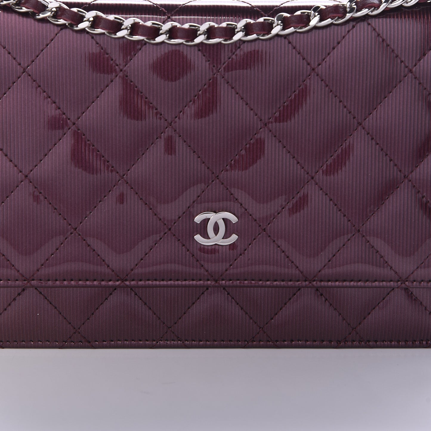 Striated Patent Quilted Wallet on Chain WOC Bordeaux