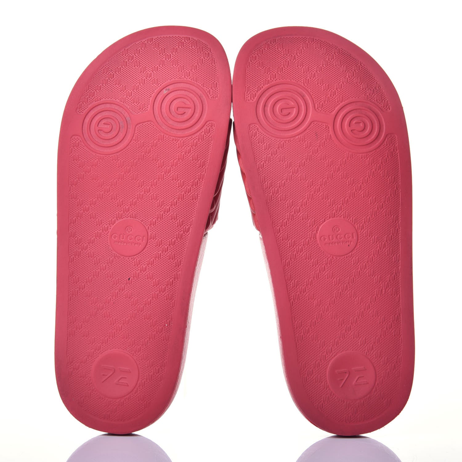 Gucci Rubber Matelasse Womens Slide Sandals 35 Hibiscus Red 5 of 8