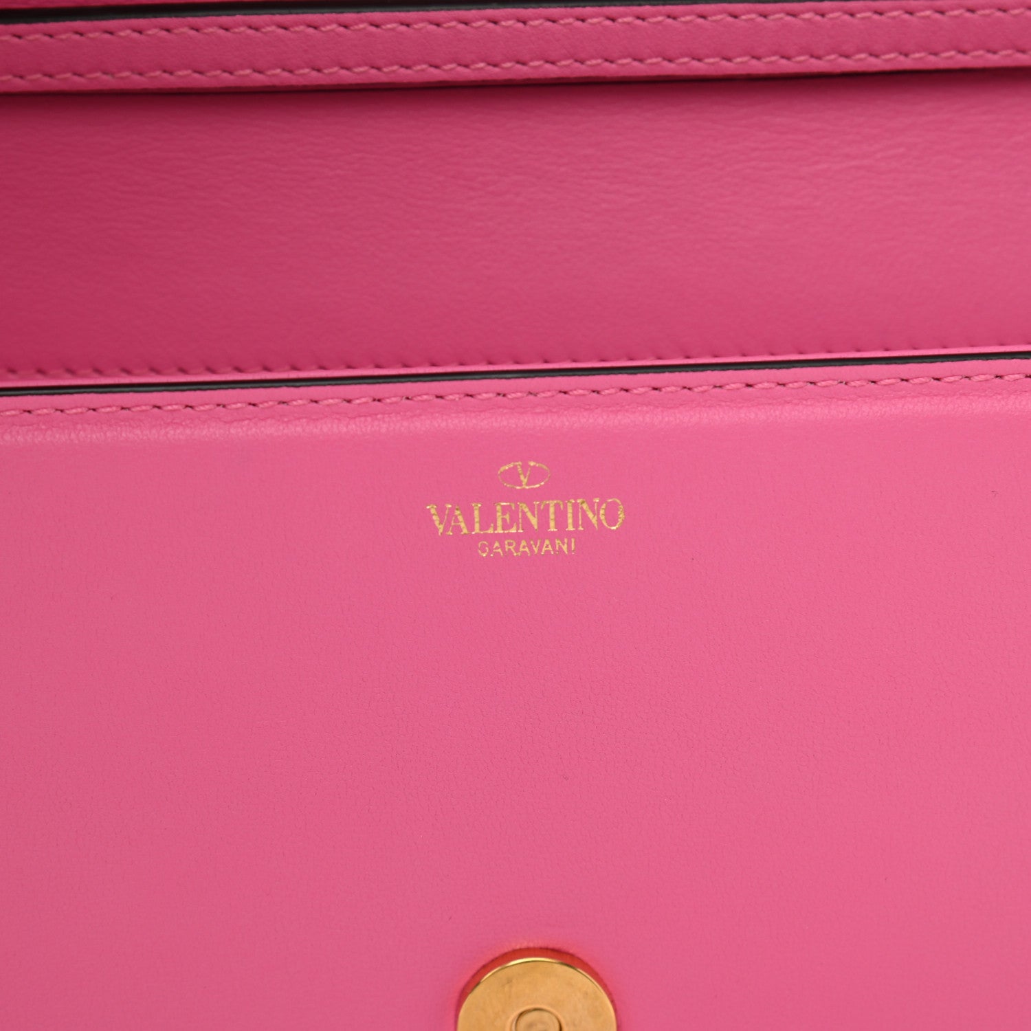 Valentino Garavani Calfskin Vlogo Loco Shoulder Bag Feminine Pink 6 of 9