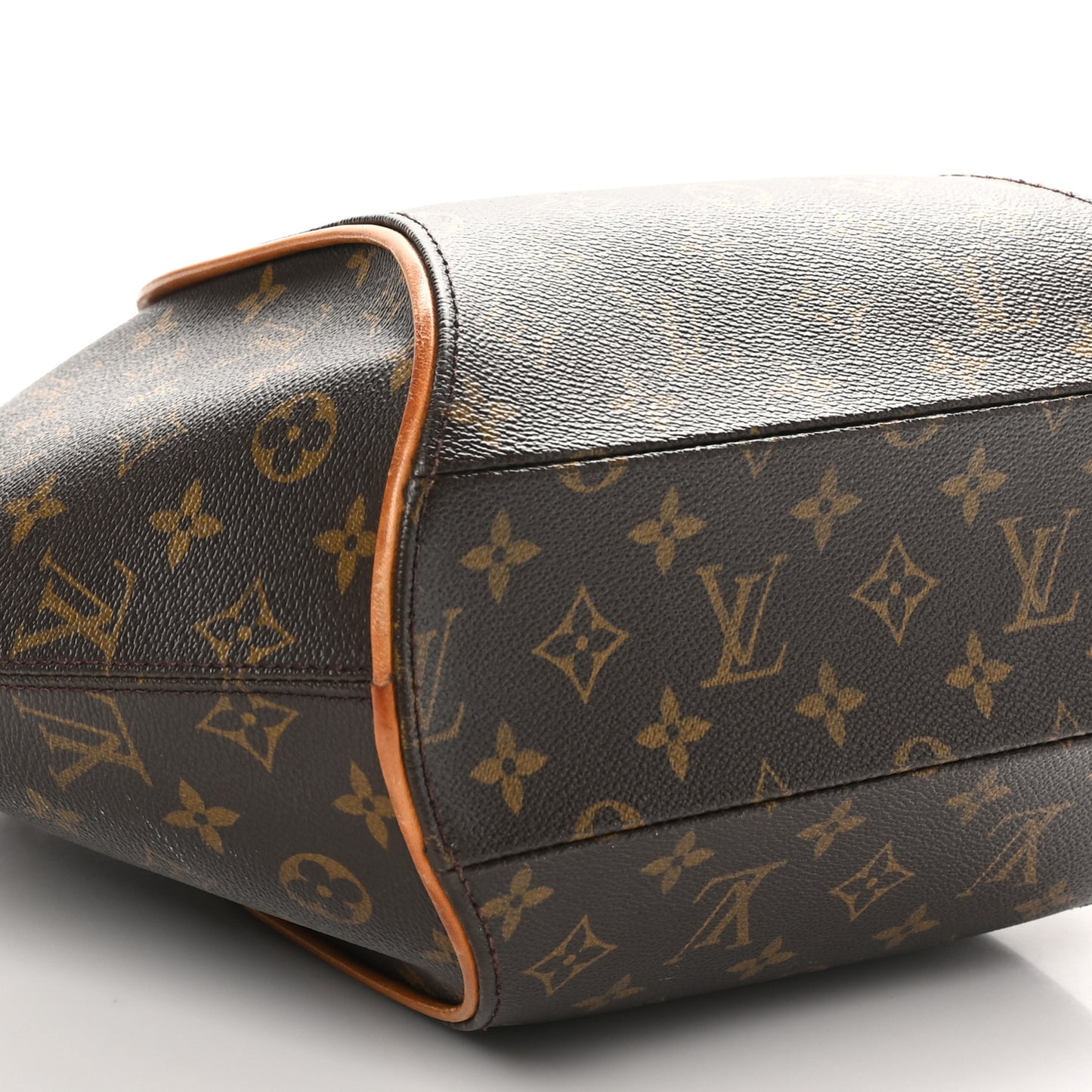 Monogram Ellipse MM