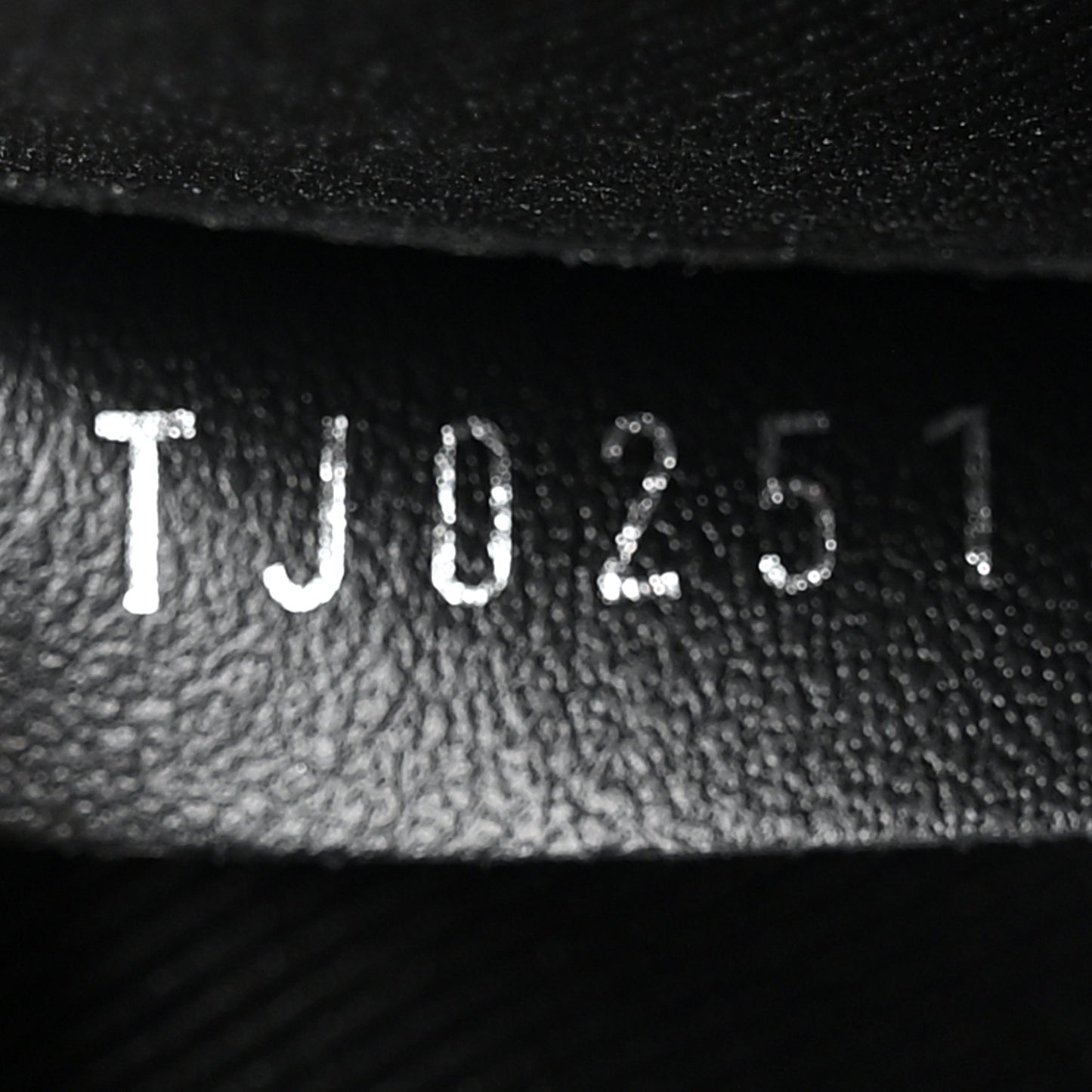 Reverse Monogram Eclipse Trio Messenger