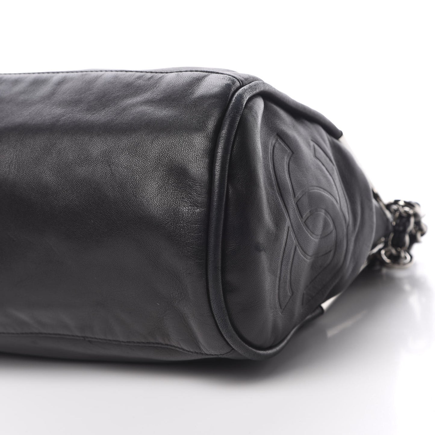 Lambskin Large Ultimate Soft Tote Black