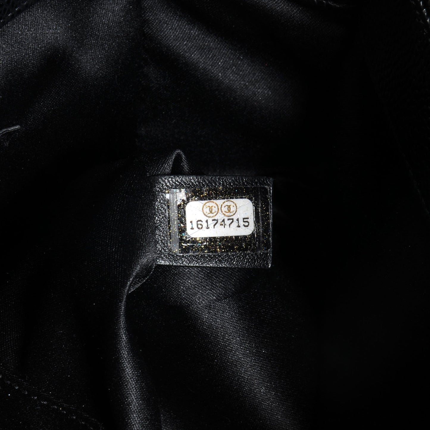 Caviar Grand Shopping Tote GST Black