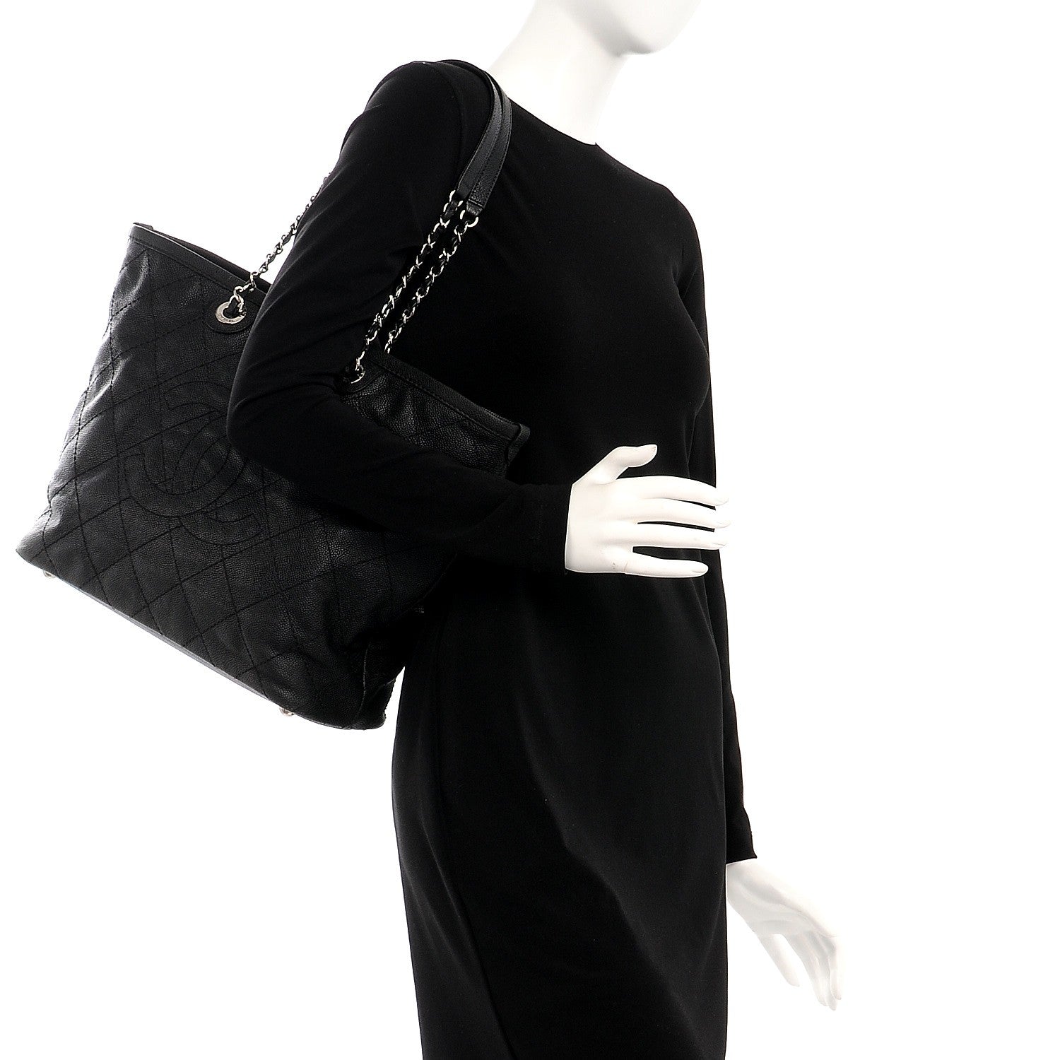 Chanel Grained Calfskin Quilted Large Daily Tote Black 2 of 8