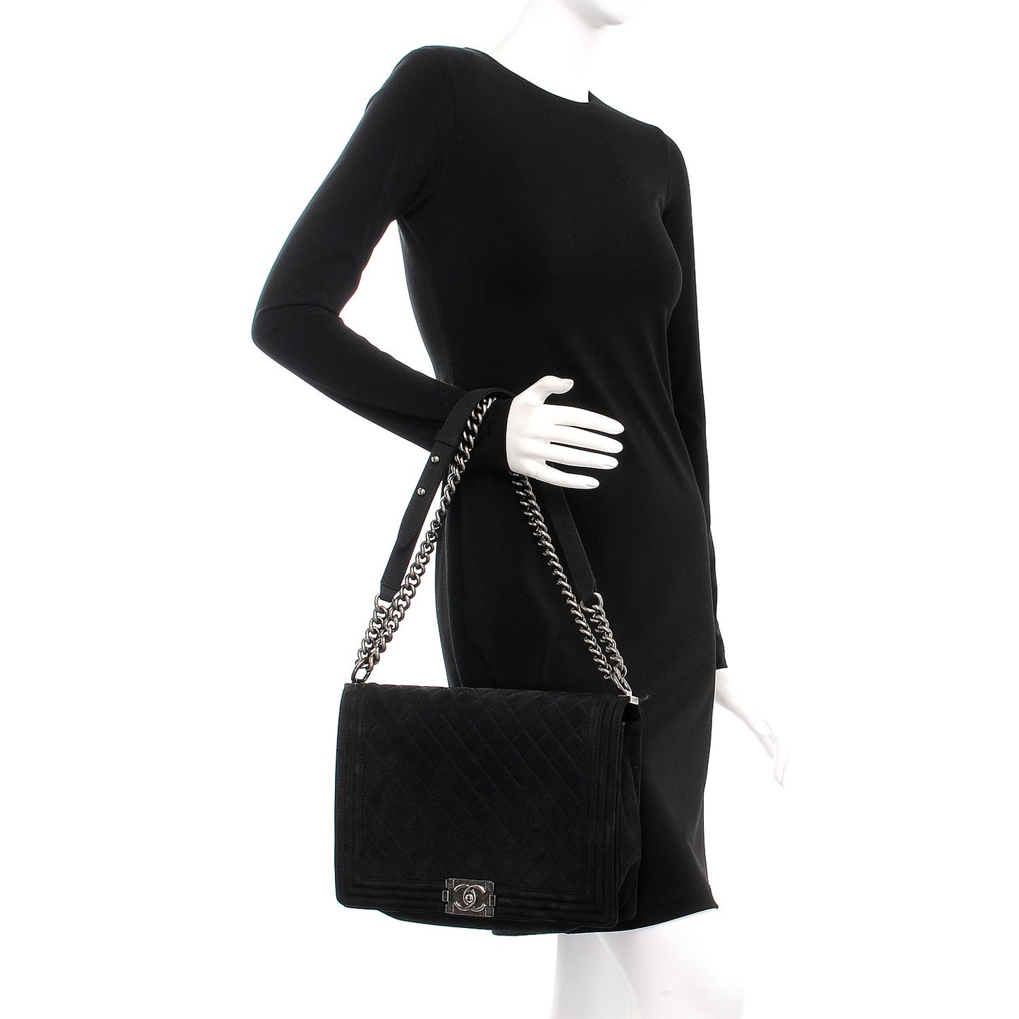 Iridescent Caviar Quilted Large Boy Flap Black