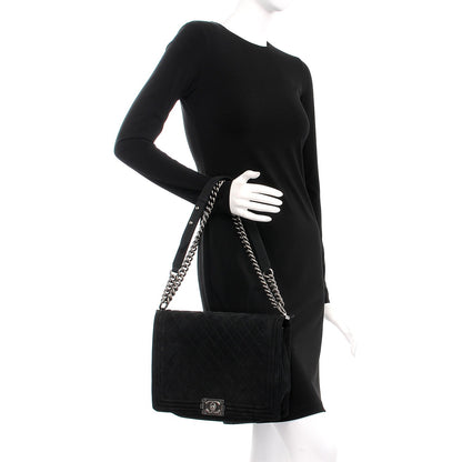 Chanel Iridescent Caviar Quilted Large Boy Flap Black 2 of 15