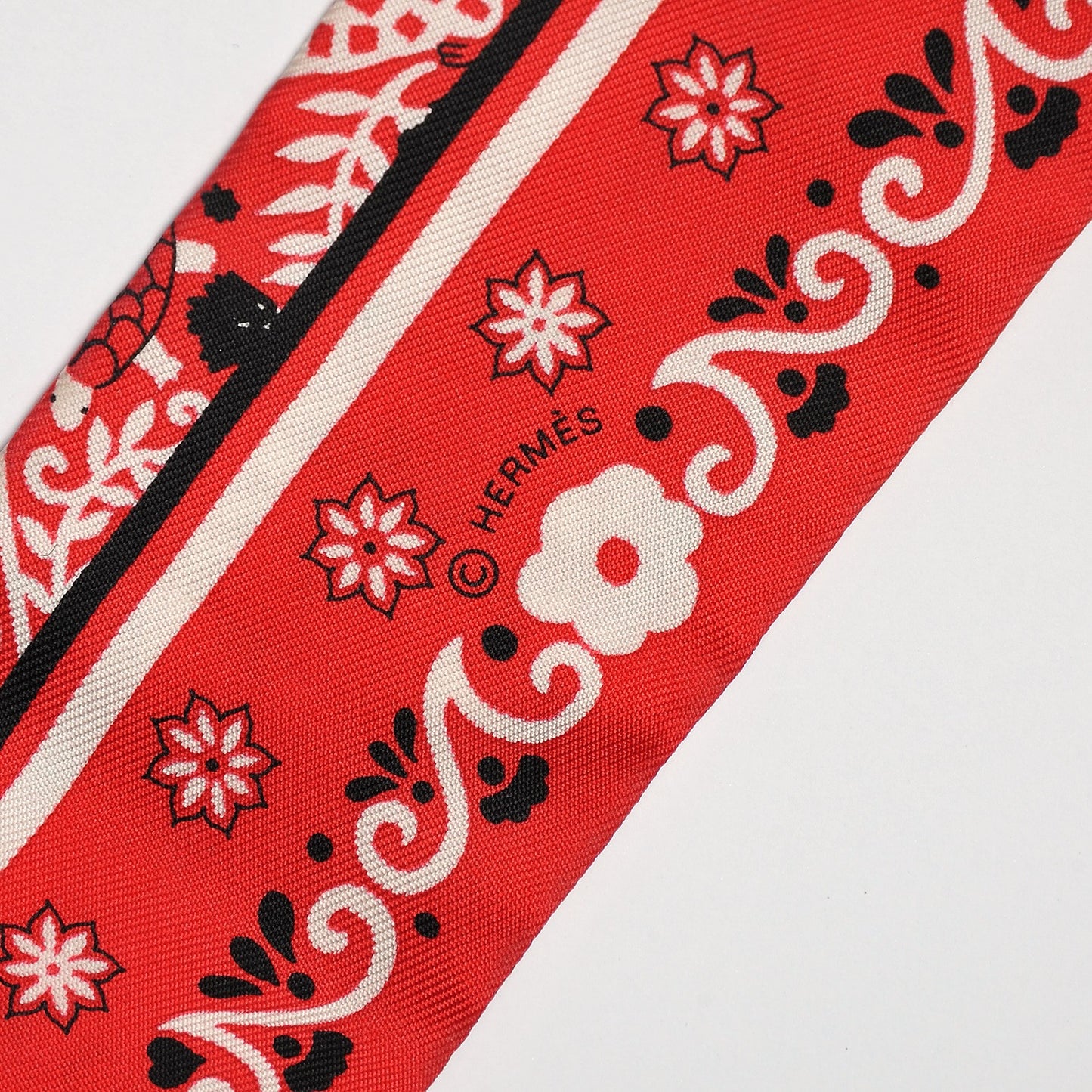 Silk Peuple Du Vent Bandana Twilly Rouge Noir Blanc