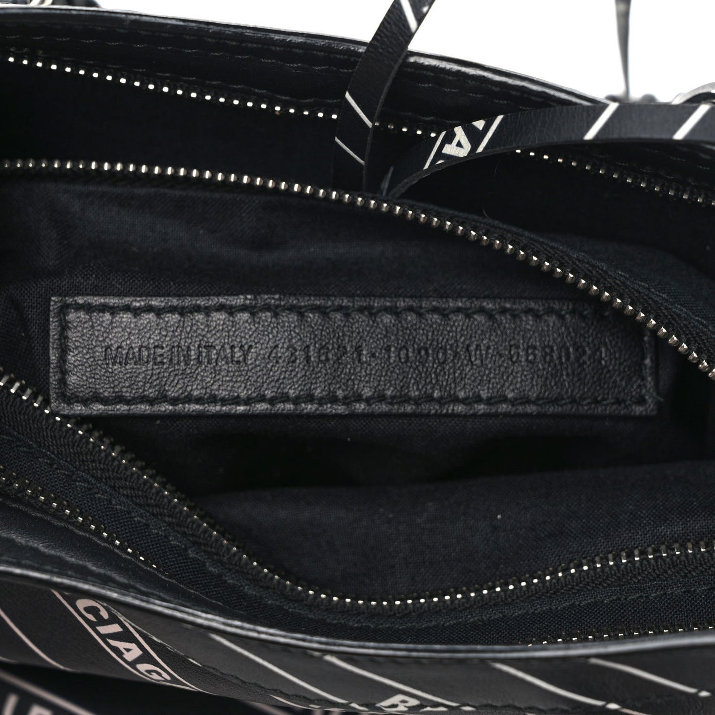 Veau Allover Logo Classic Silver Hardware S City Black White
