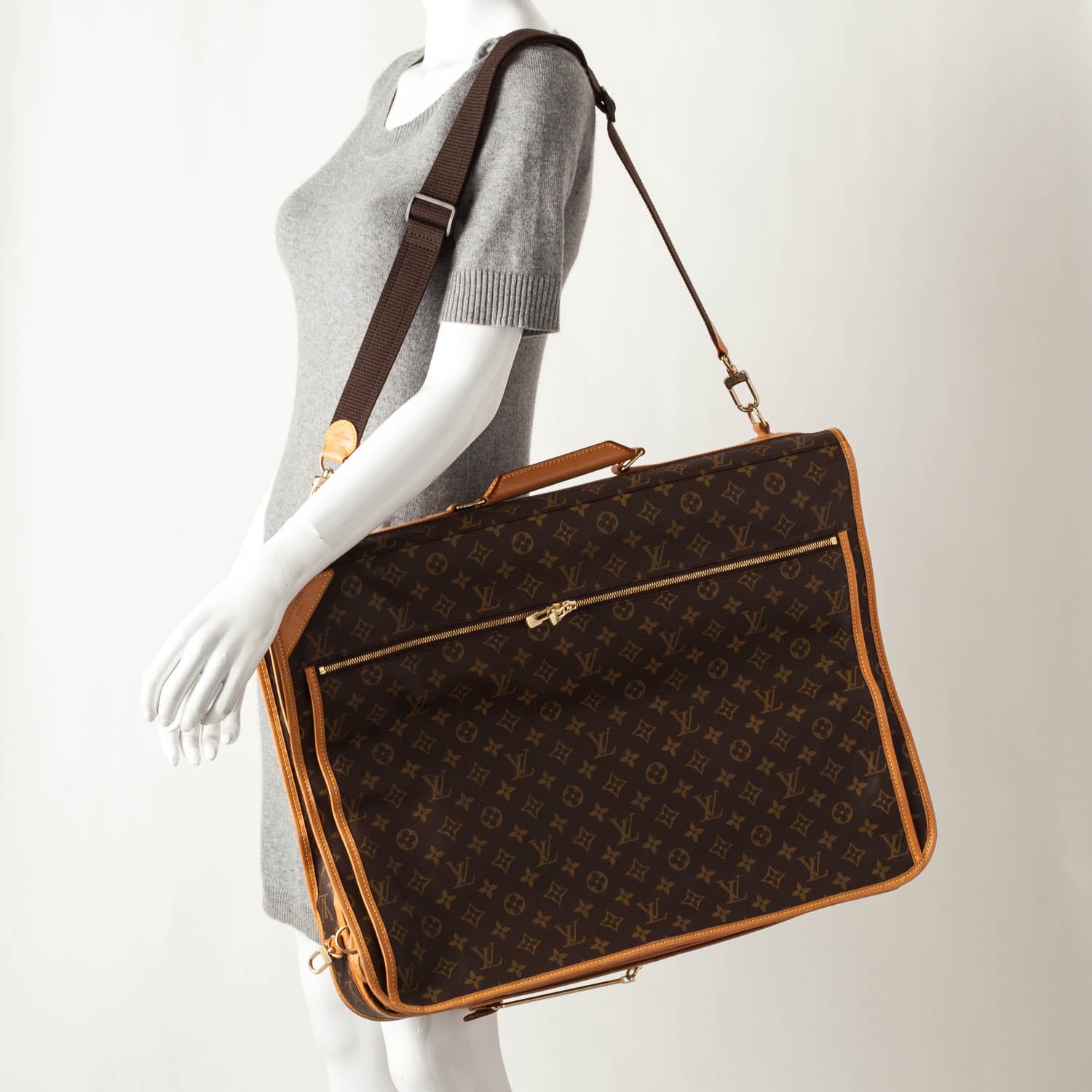 Louis Vuitton Monogram Garment Bag 2 of 11