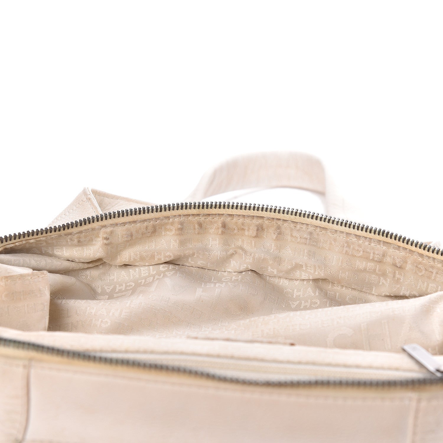 Chanel Caviar Square Stitched Large Tote White 16 of 23