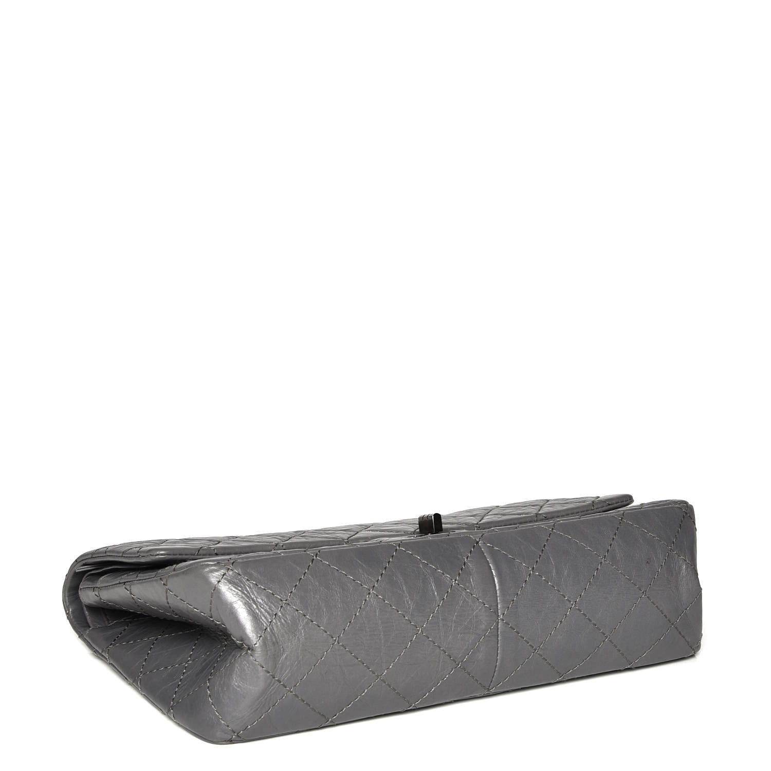 Chanel Aged Calfskin Quilted 2.55 Reissue 226 Flap Grey 4 of 7