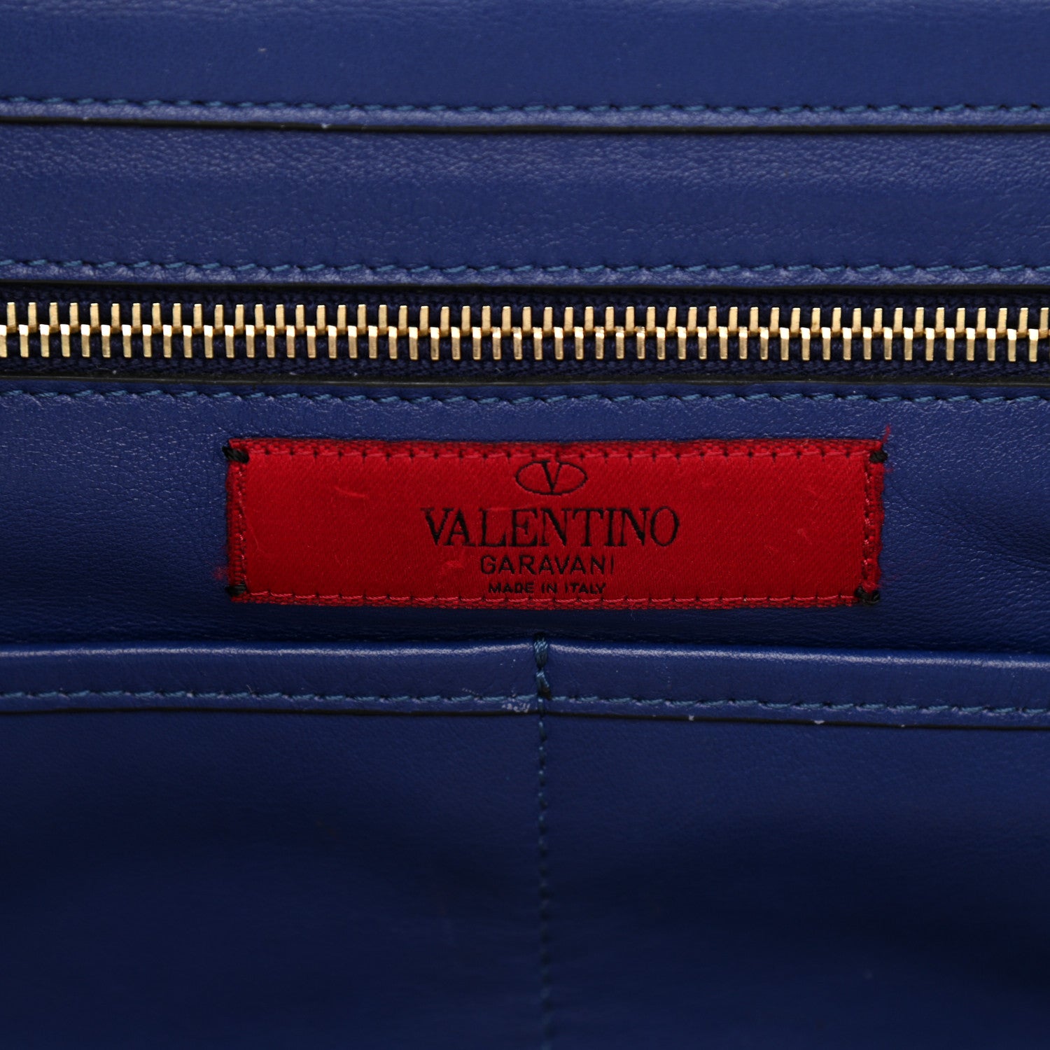 Valentino Garavani Vitello Medium Rockstud Tote Blue China 6 of 17