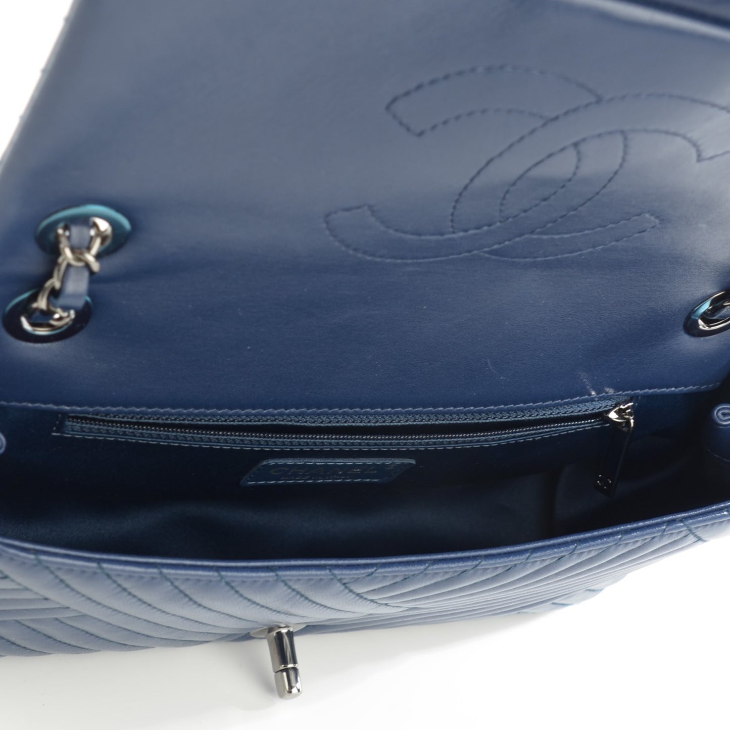 Lambskin Medium CC Crossing Flap Navy