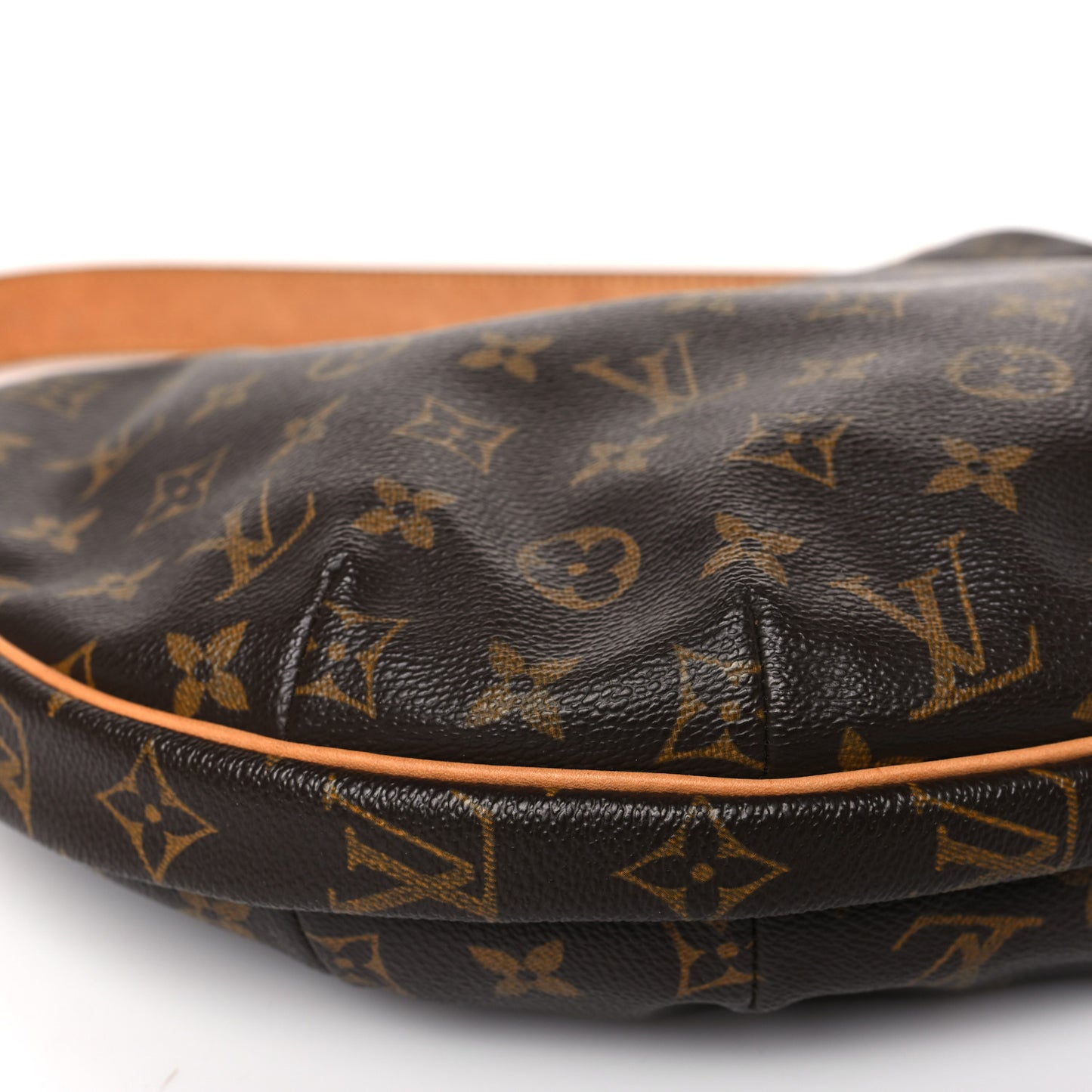 Monogram Croissant MM