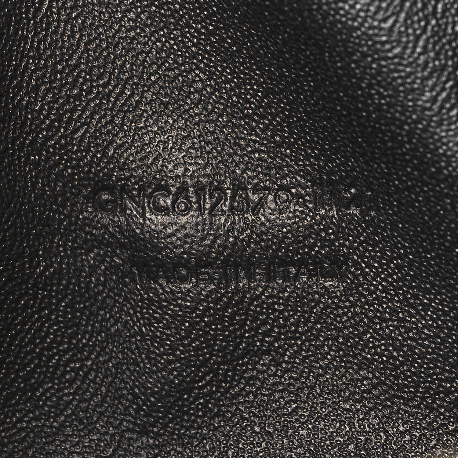 Saint Laurent Grain De Poudre Matelasse Monogram Mini Lou Camera Bag Crema Soft 7 of 10
