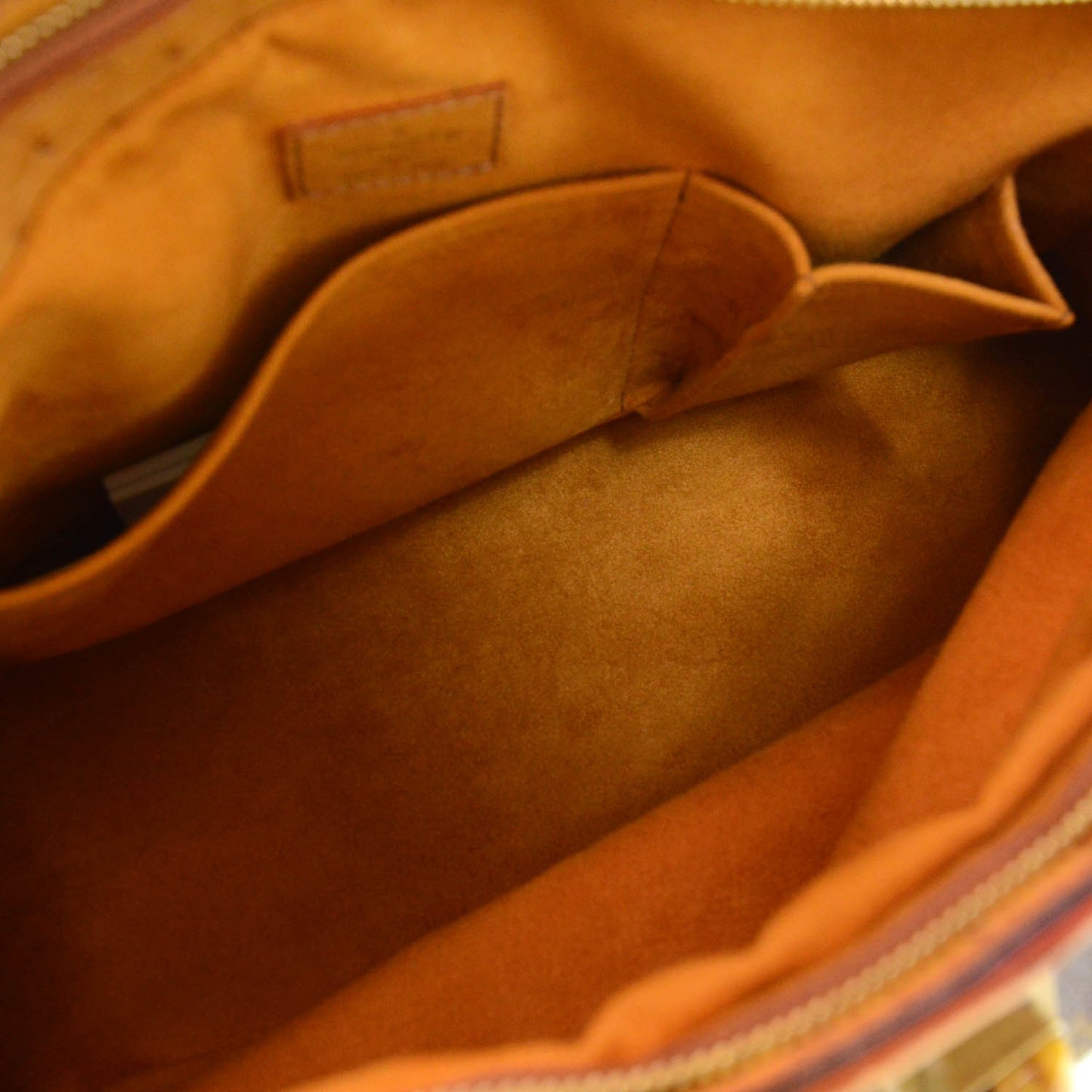 Monogram Ostrich Oskar Waltz