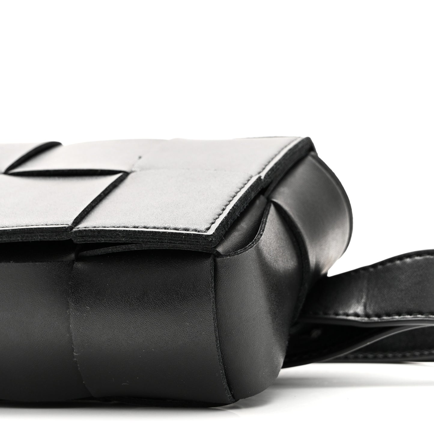 Nappa Maxi Intreccio The Belt Cassette Bag Black