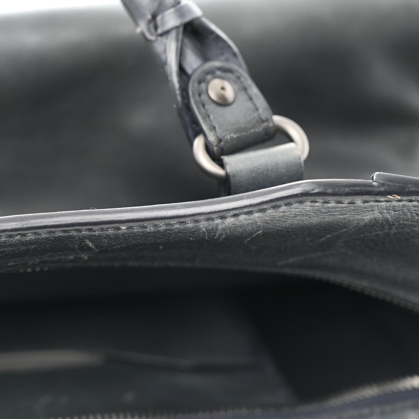 Used Calfskin Silver Hardware Neo Classic City Navy