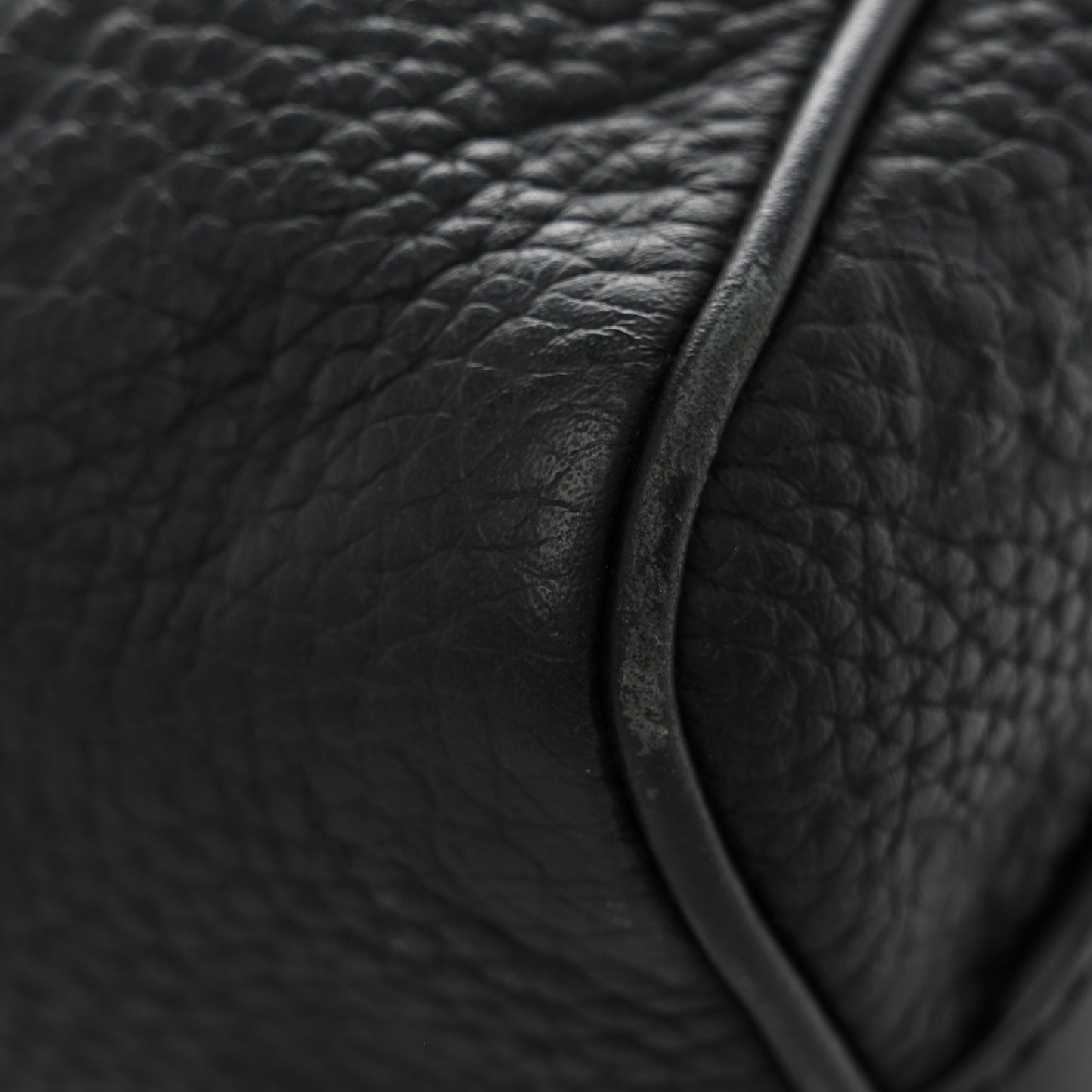 Monogram Taurillon Keepall Bandouliere 25 Black