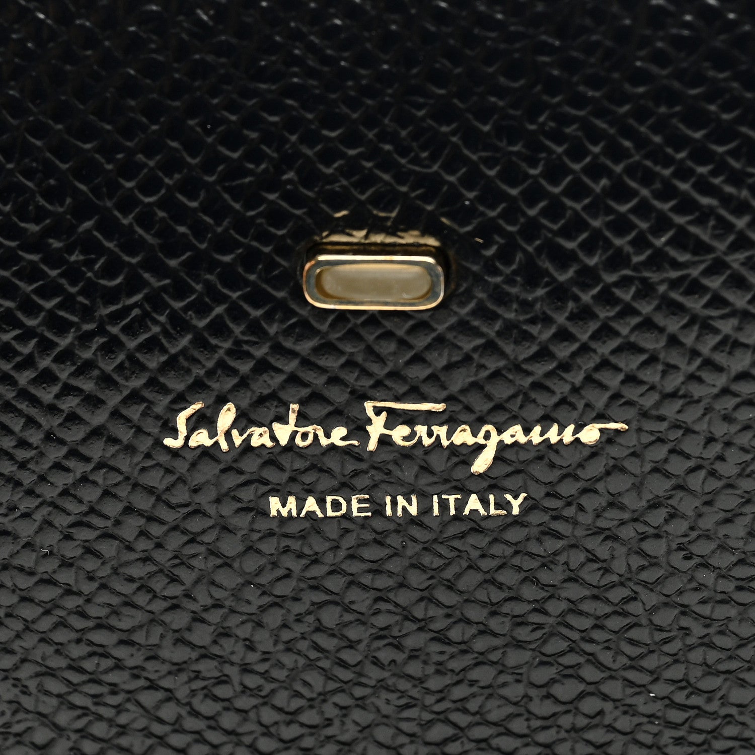 Salvatore Ferragamo Pebbled Calfskin Gancio Wallet On Chain Black 6 of 9