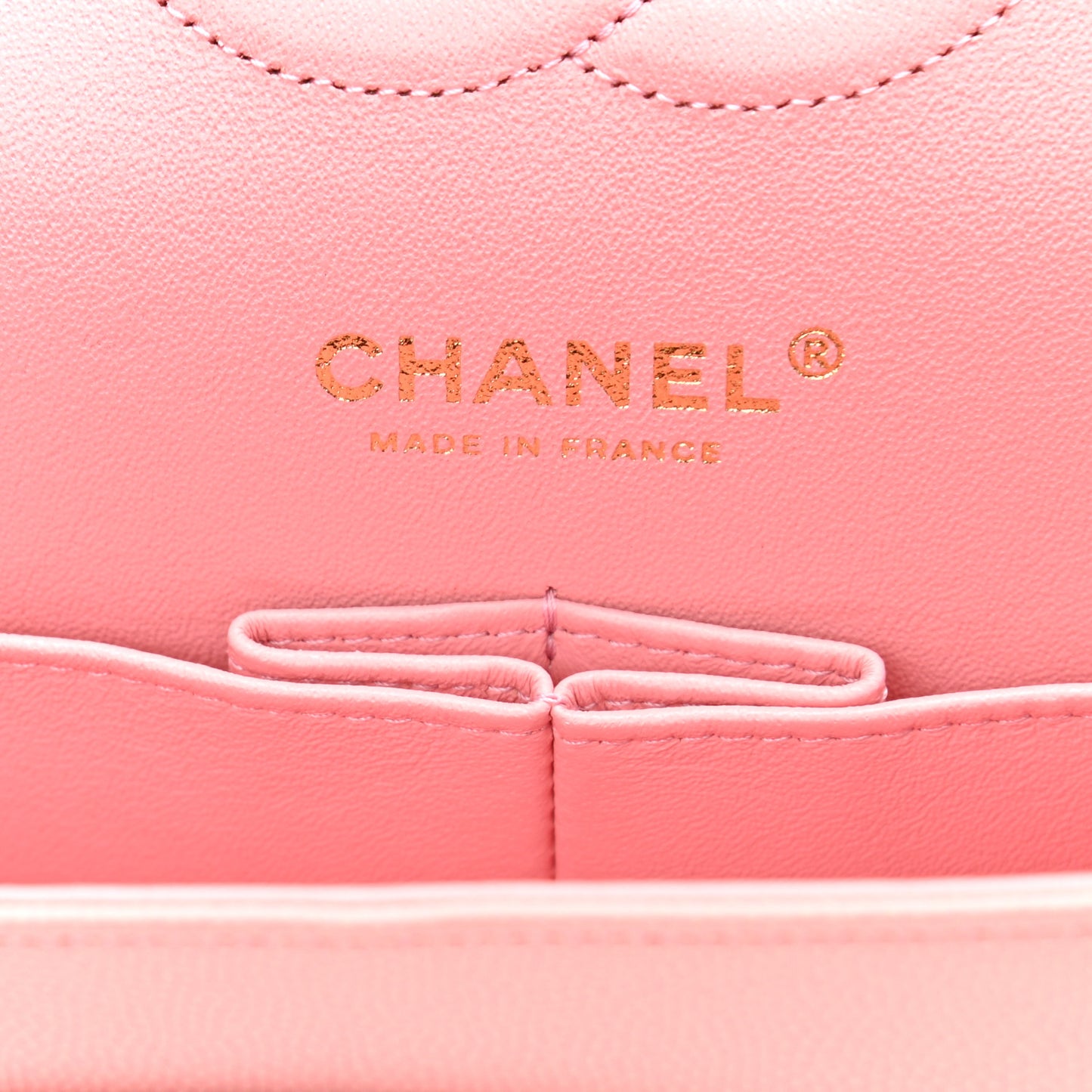 Caviar Flat Chevron Quilted Medium Double Flap Pink