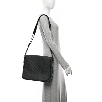 Louis Vuitton Damier Graphite Daniel MM 2 of 10