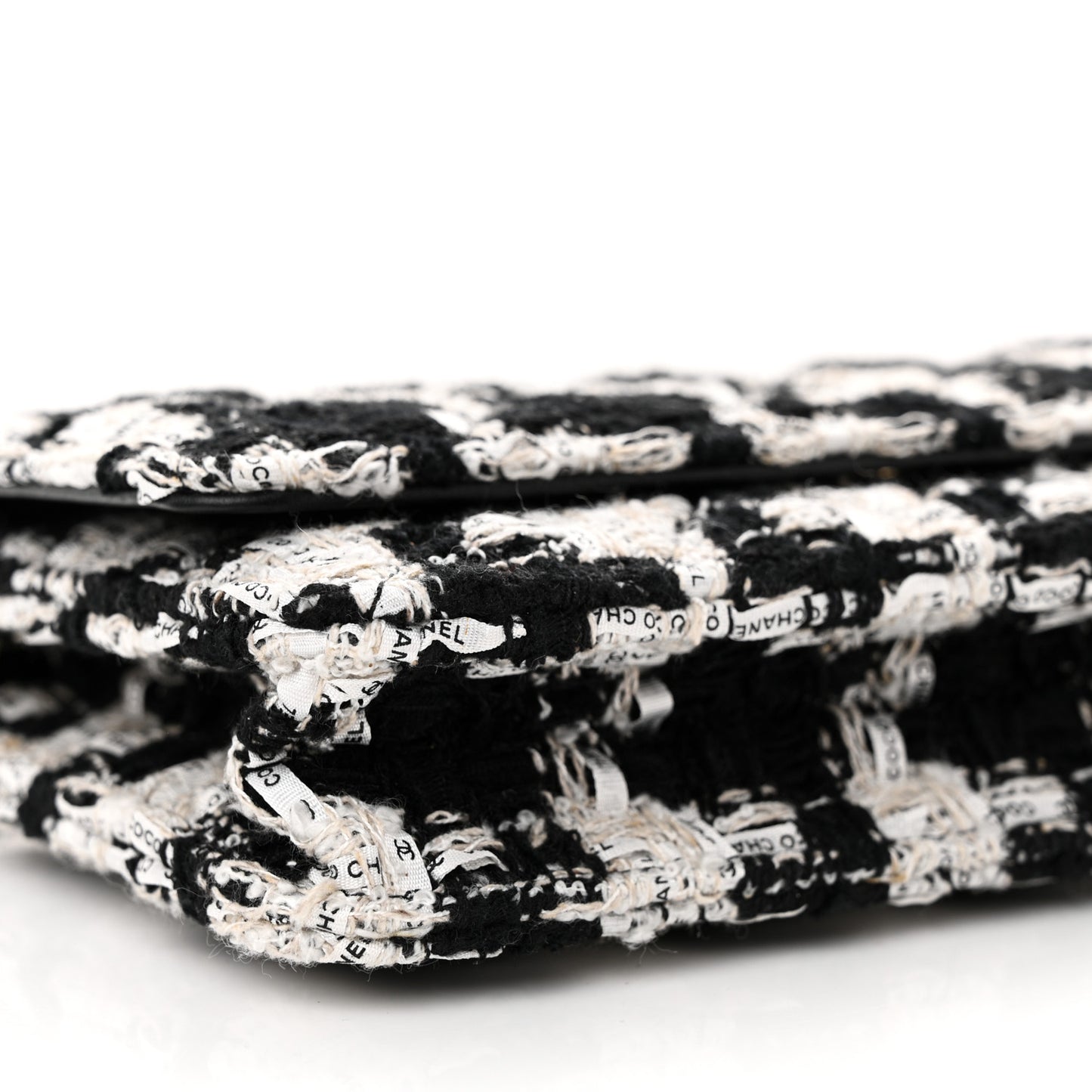Tweed Quilted Wallet On Chain WOC Black Ecru White