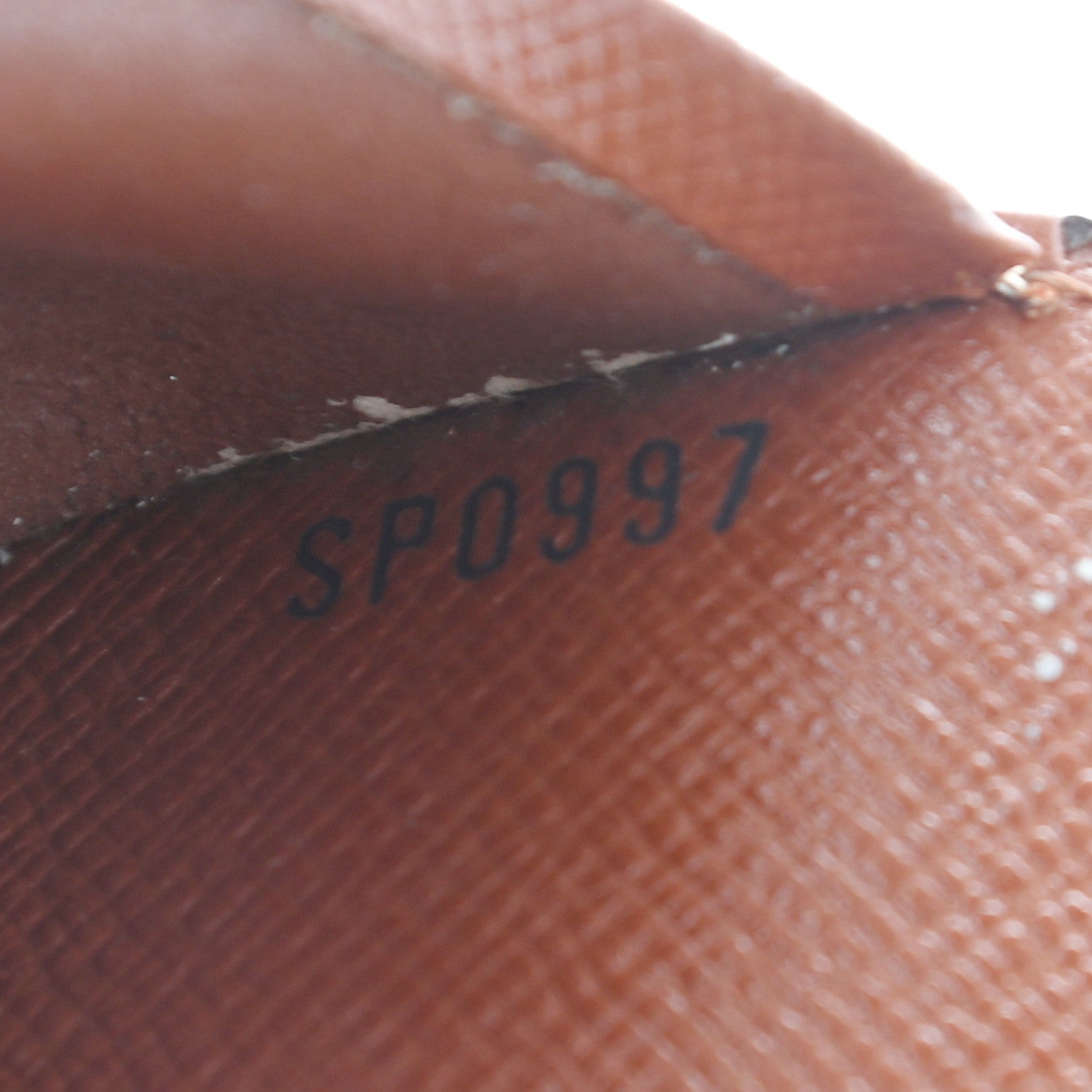 Louis Vuitton Monogram Medium Ring Agenda Cover 7 of 13