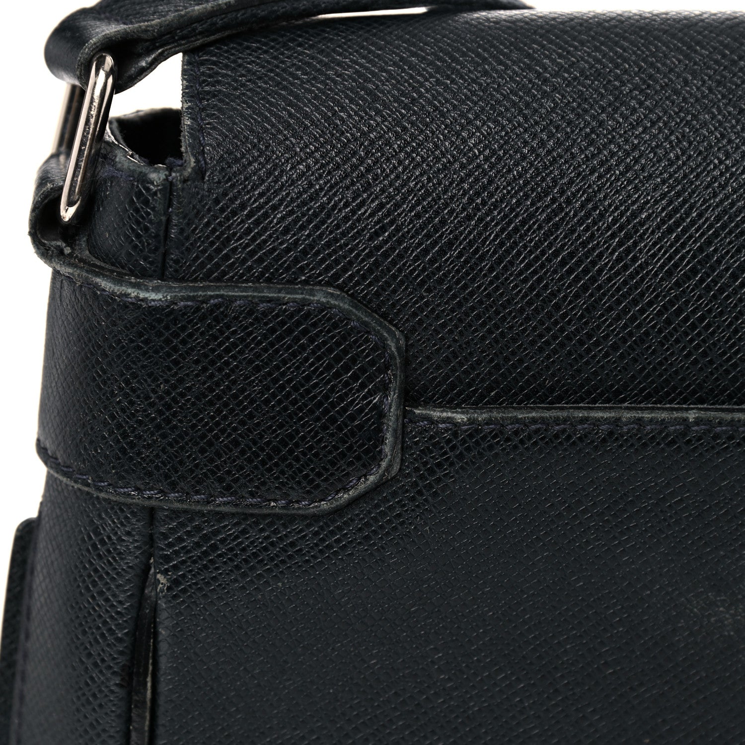 Louis Vuitton Taiga Milo Messenger Boreal 11 of 25