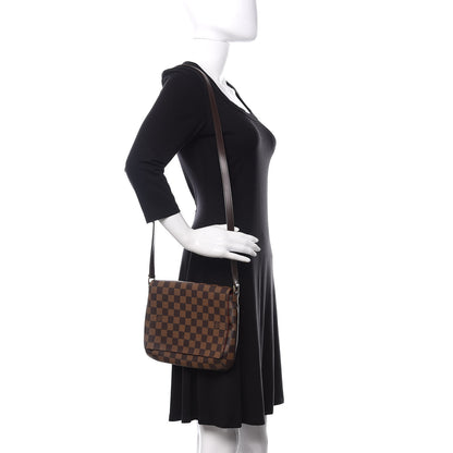 Louis Vuitton Damier Ebene Musette Tango 2 of 10