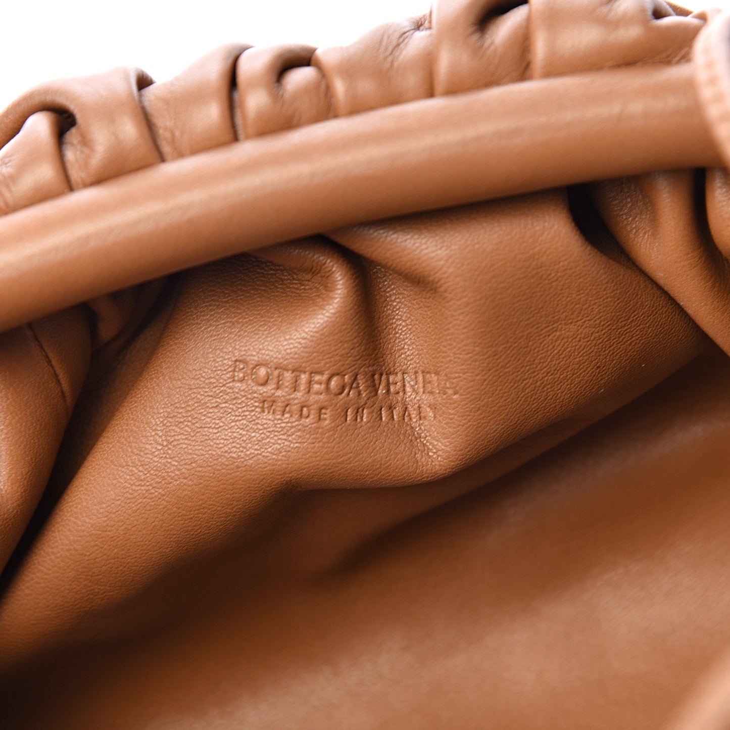 Butter Calfskin The Mini Pouch Cammello