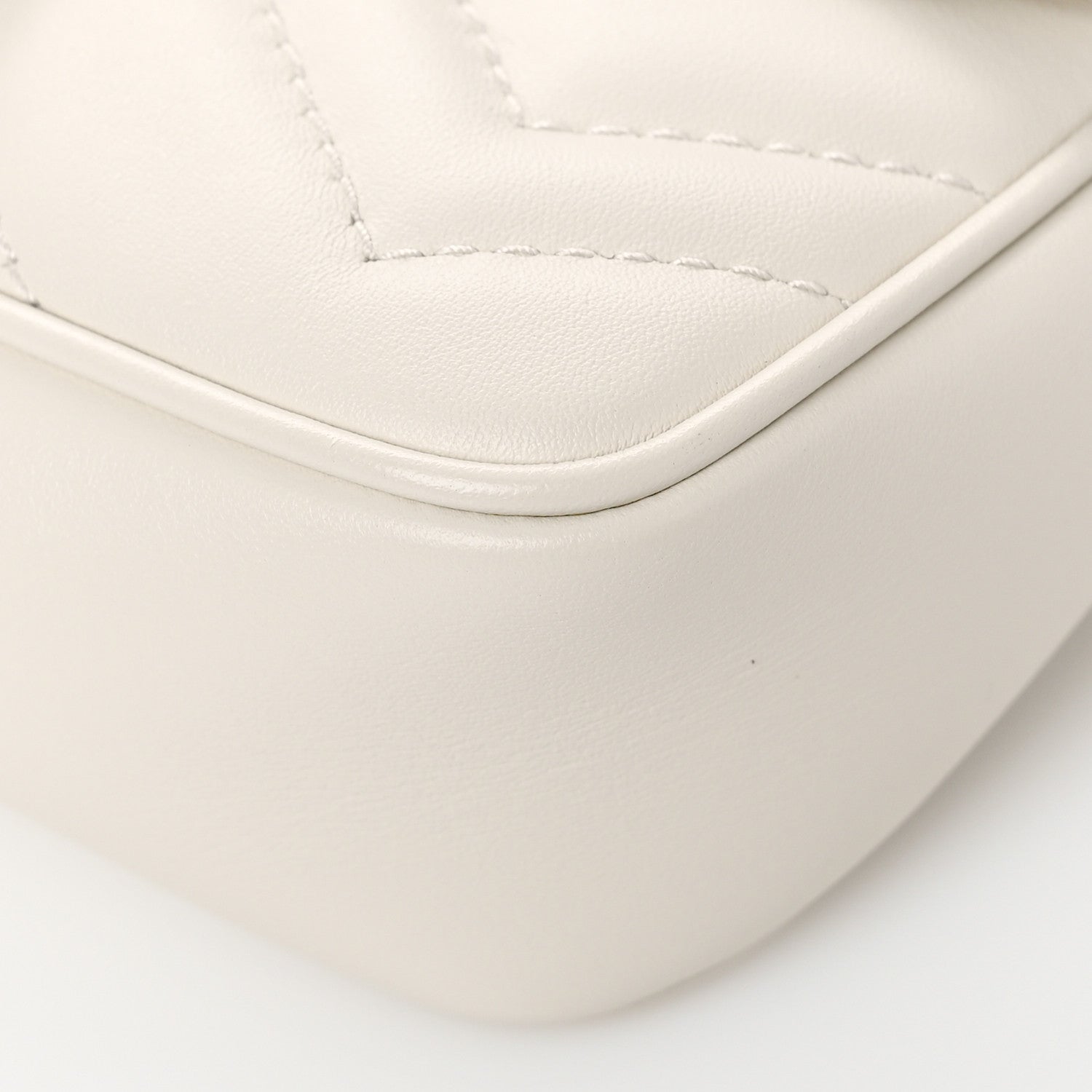 Gucci Calfskin Matelasse Super Mini GG Marmont Shoulder Bag White 9 of 9