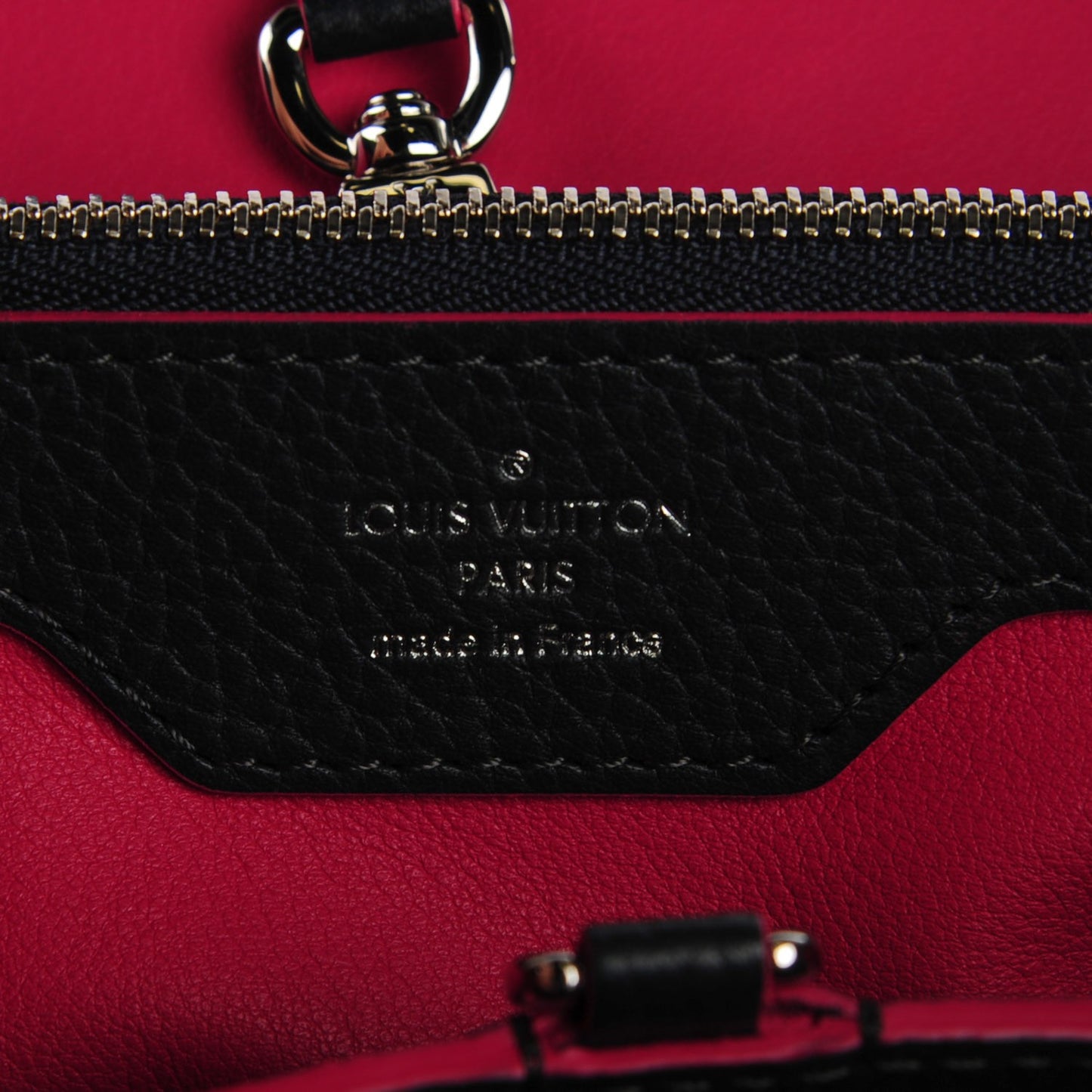Taurillon Capucines MM Cobalt