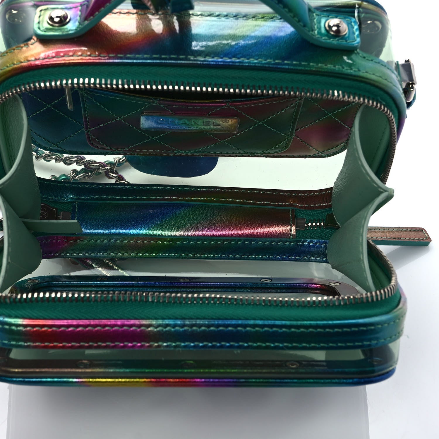 Chanel PVC Patent Calfskin Patent Lambskin Small CC Vanity Case Green 5 of 9