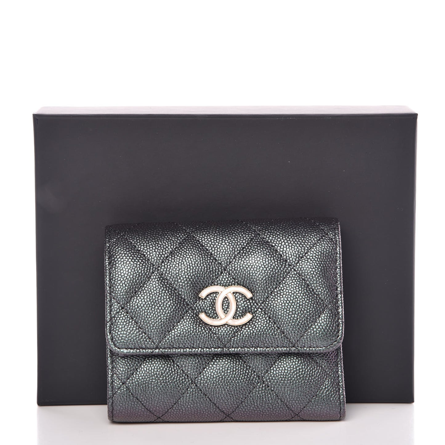 Iridescent Caviar Quilted Small Wallet Black