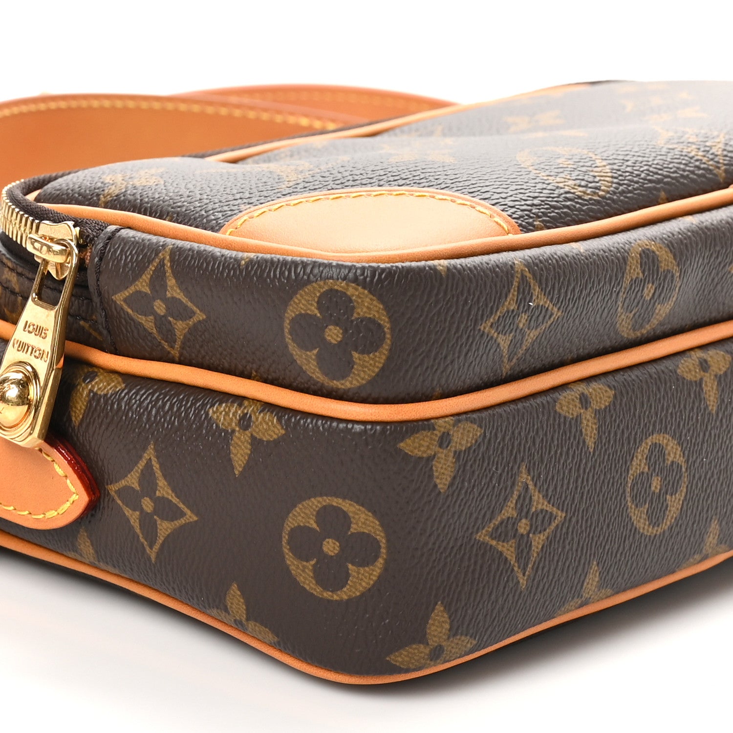 Louis Vuitton Monogram Archive Nil NM 8 of 9