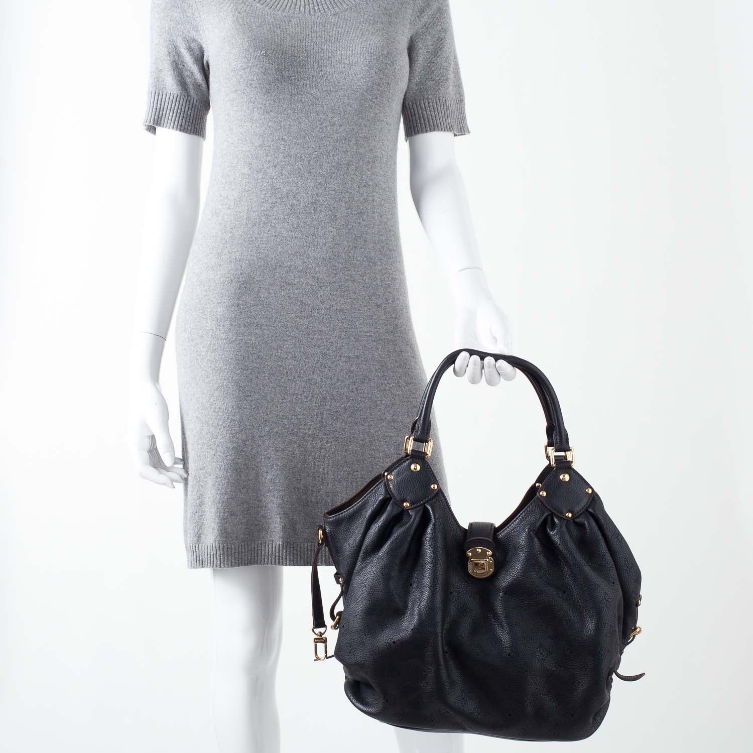 Louis Vuitton Mahina L Black 2 of 9